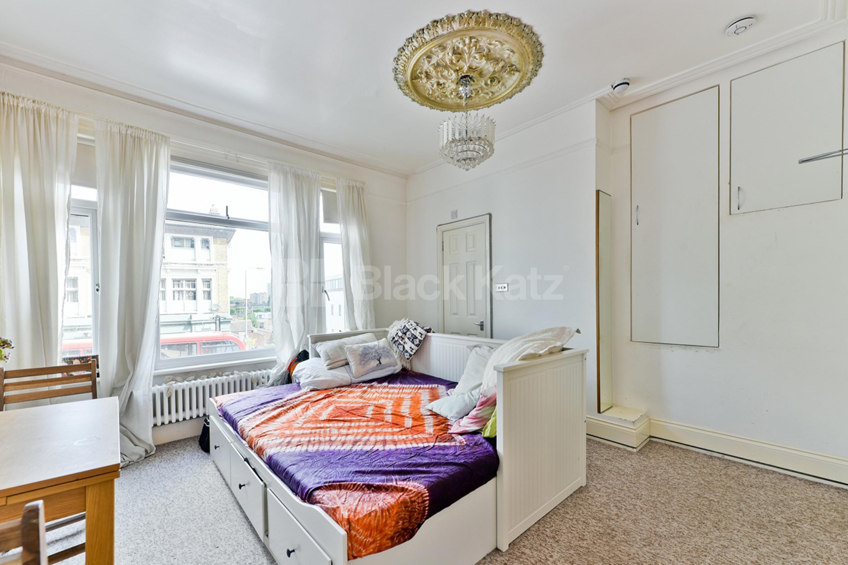 Gas, electric, water, council tax & internet all included  Lavender Hill, Battersea/Clapham SW11